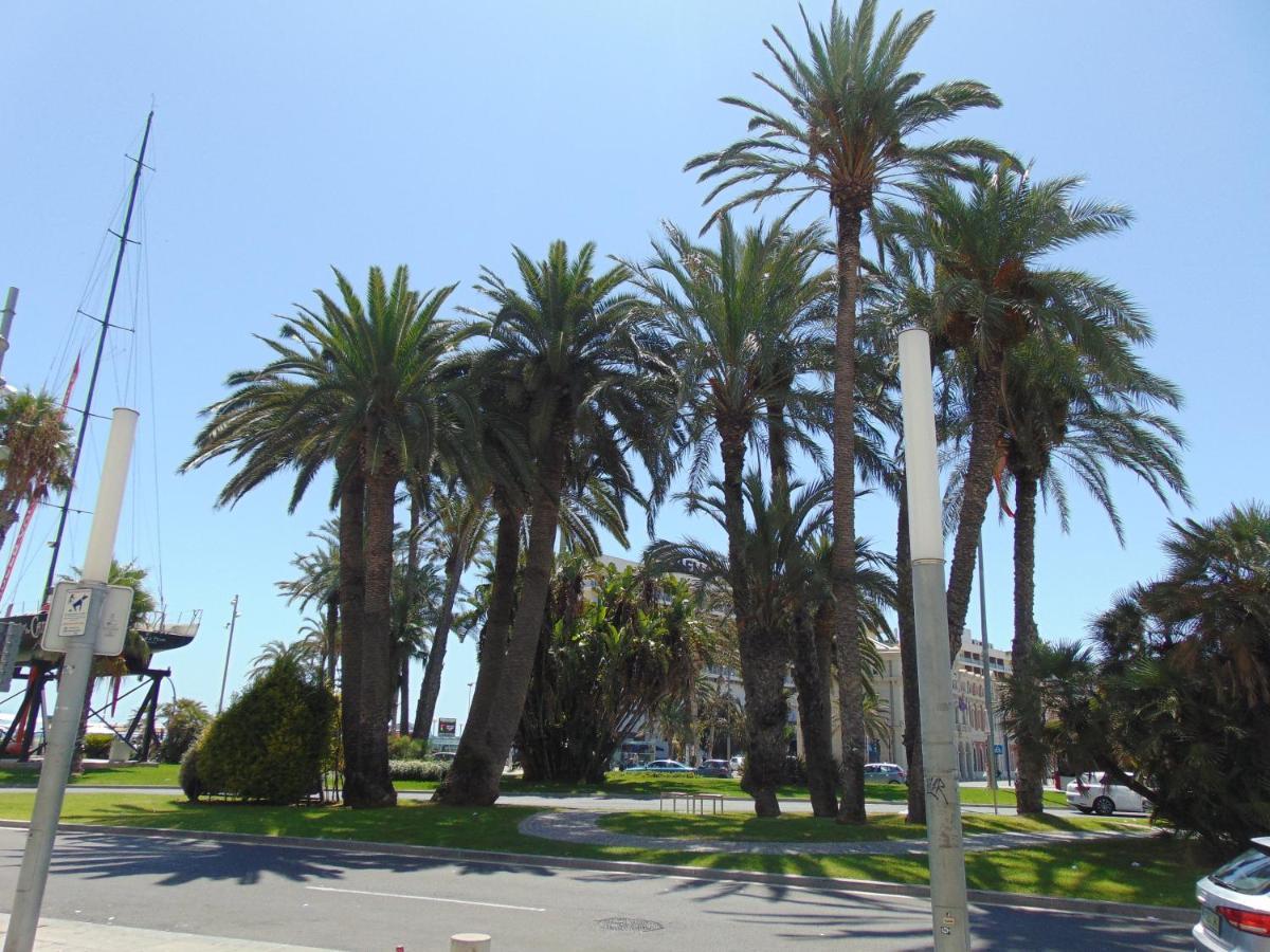 Apartamentos Playa Postiguet Alicante Exterior photo