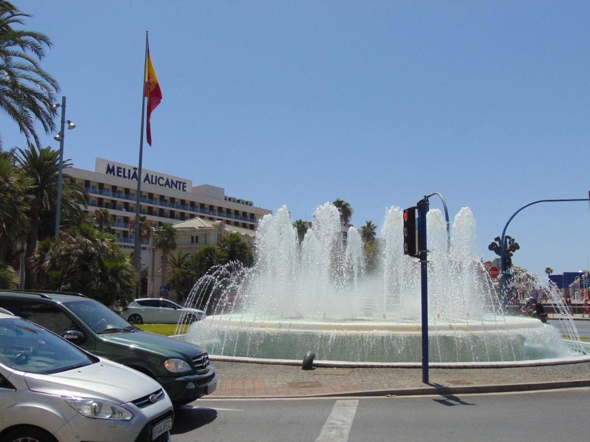 Apartamentos Playa Postiguet Alicante Exterior photo